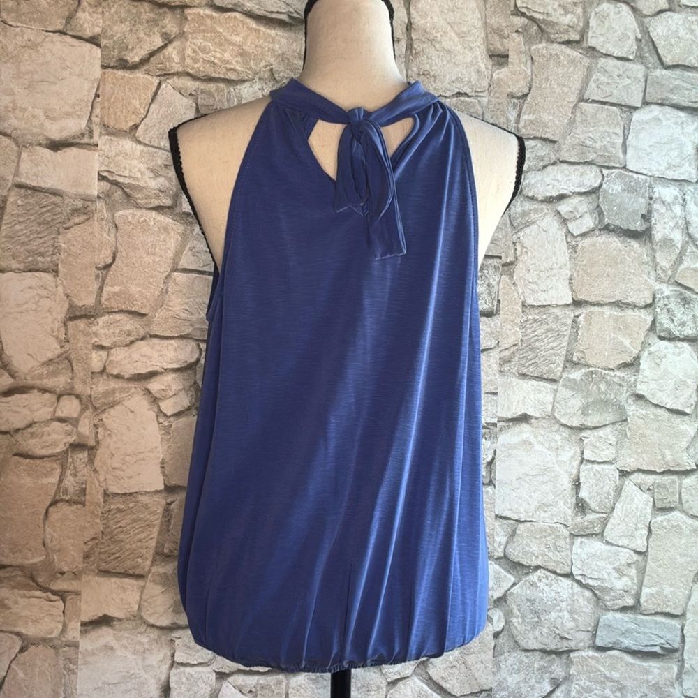 Green Envelope Blue Sleeveless Relaxed Tank Top